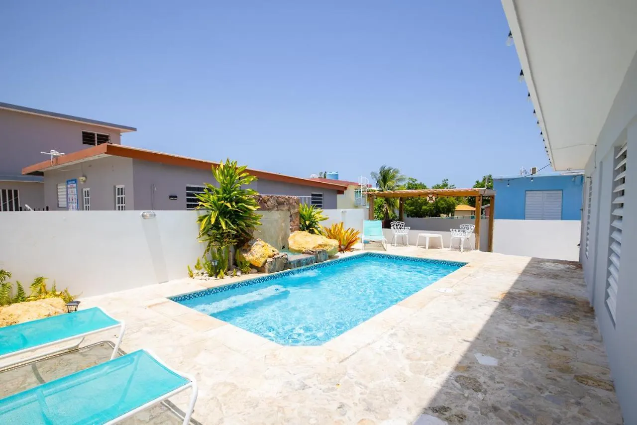 R&V Combate Beach House, 2Nd Floor With Pool 카보조로